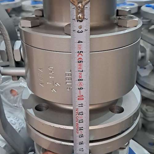 شیر توپی الفا استیل کلاس 150 